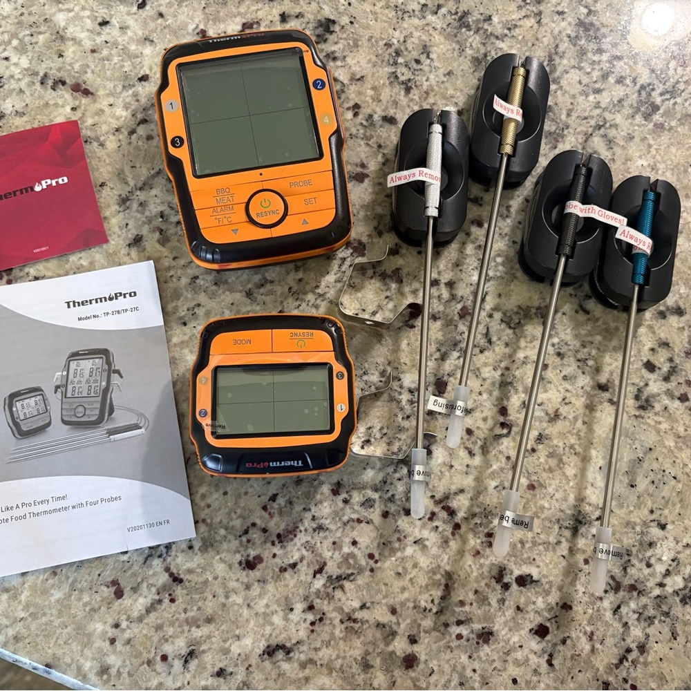 ThermoPro Wireless Grill thermometer TP-27b/TP-27c 4 stainless steel probes VGUC
